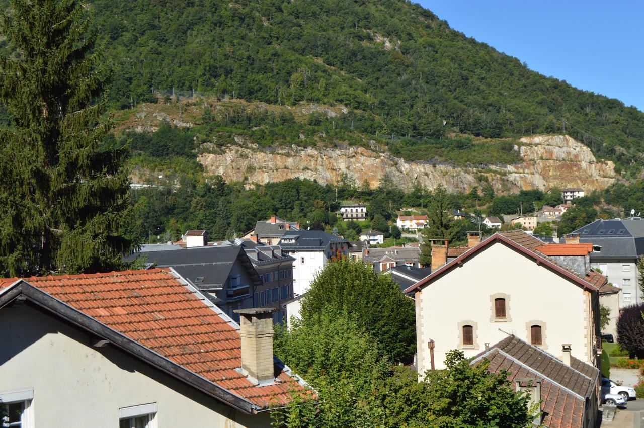 Hotel Restaurant Le Bellevue Ax-les-Thermes Exterior foto