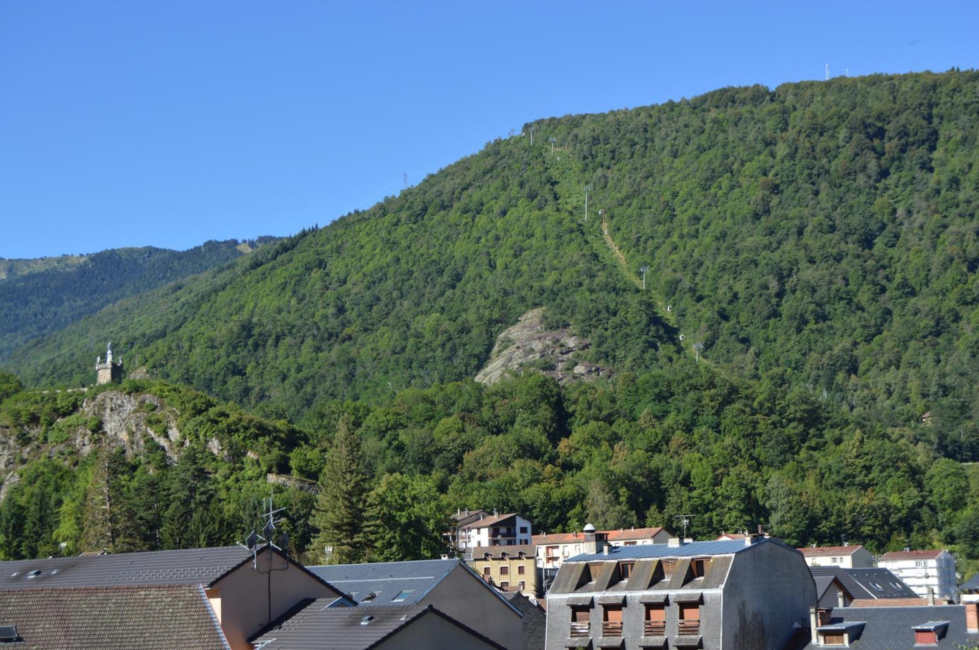 Hotel Restaurant Le Bellevue Ax-les-Thermes Exterior foto